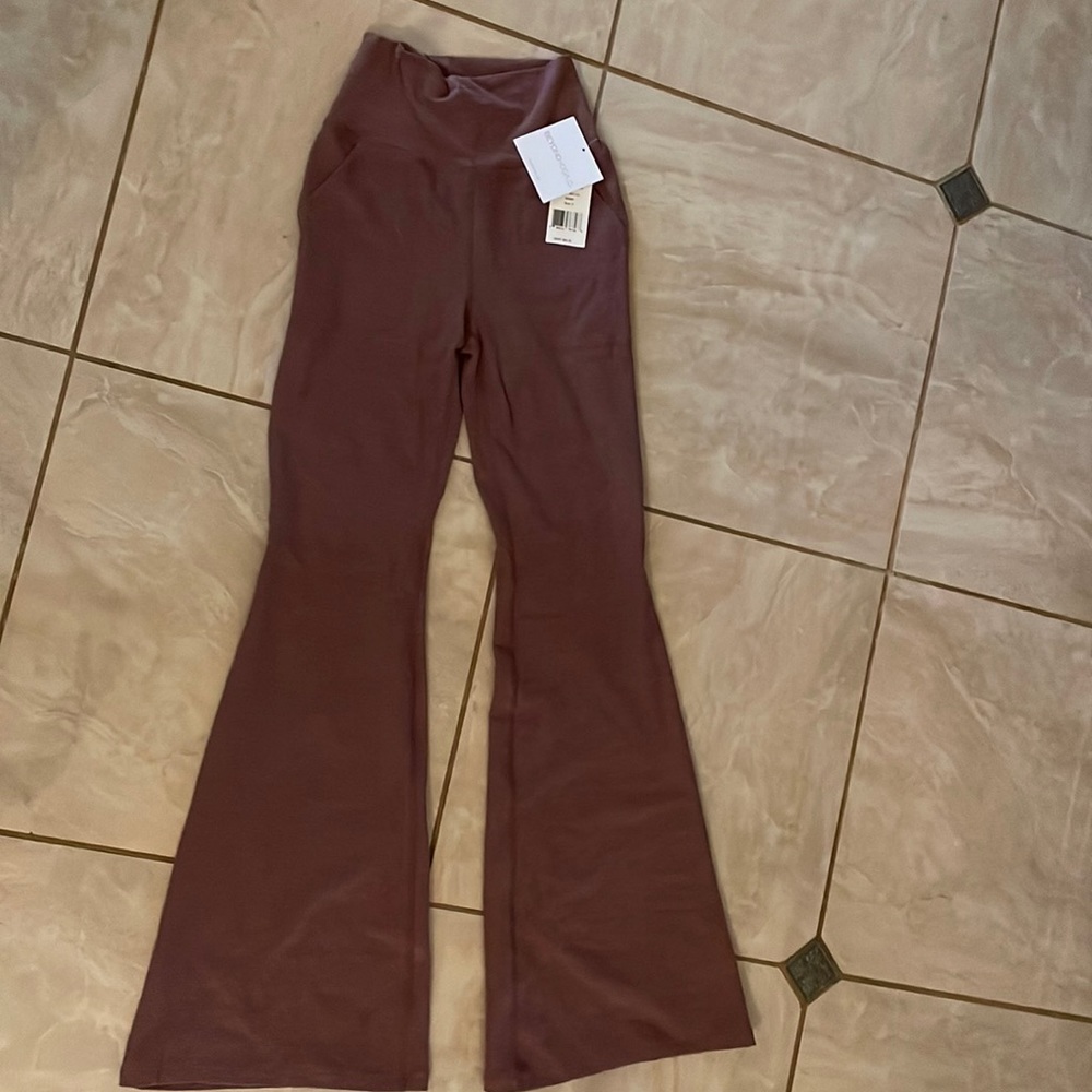 Yoga pants